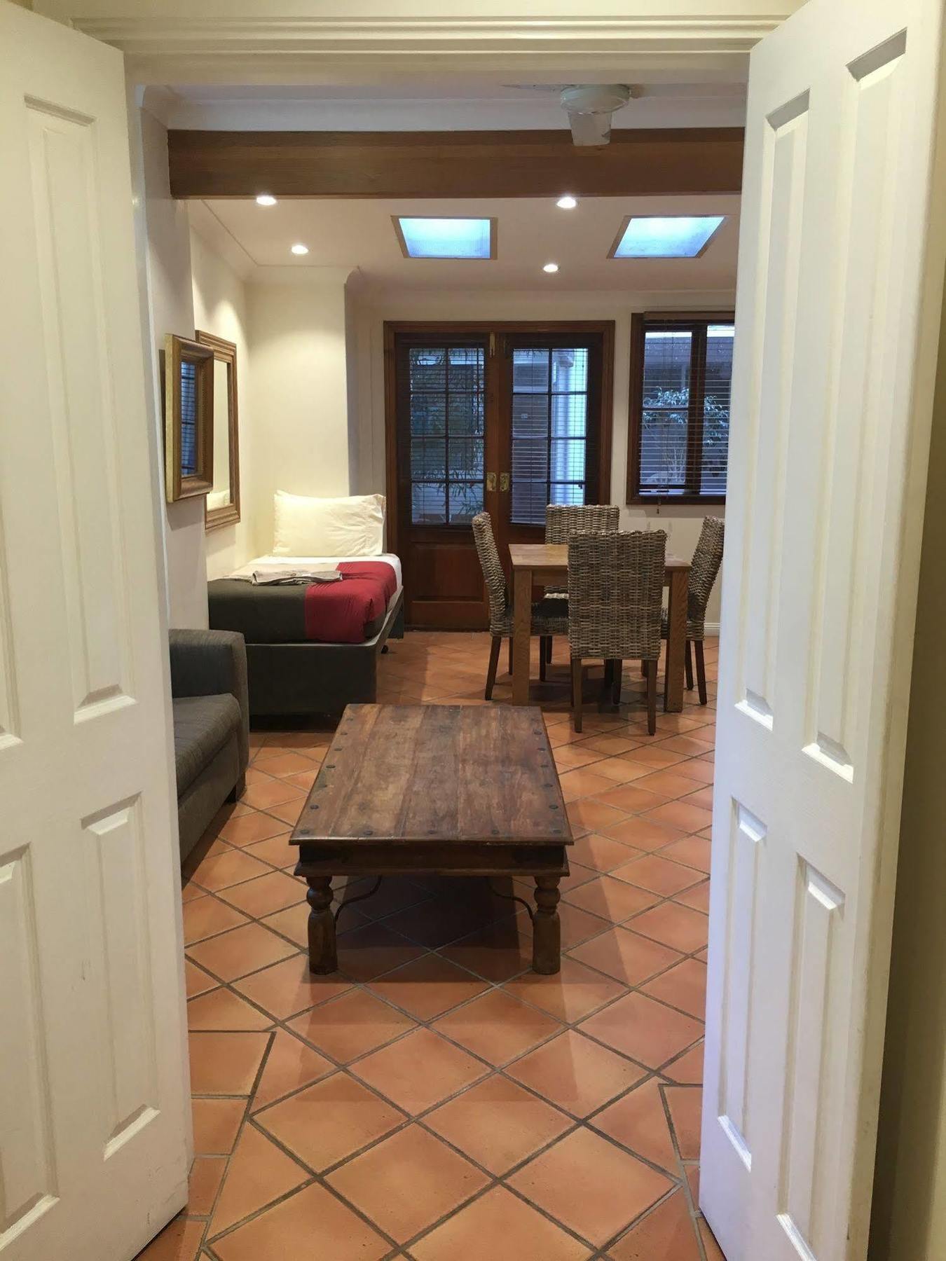 סידני Manly Lodge Boutique Hotel מראה חיצוני תמונה